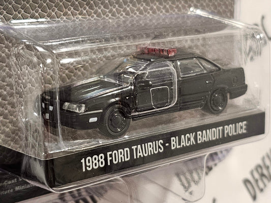 GreenLight Collectibles 1988 Ford Taurus Black Bandit Police Car