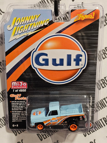 Johnny Lightning 1980 Chevy Silverado Gulf Zinger