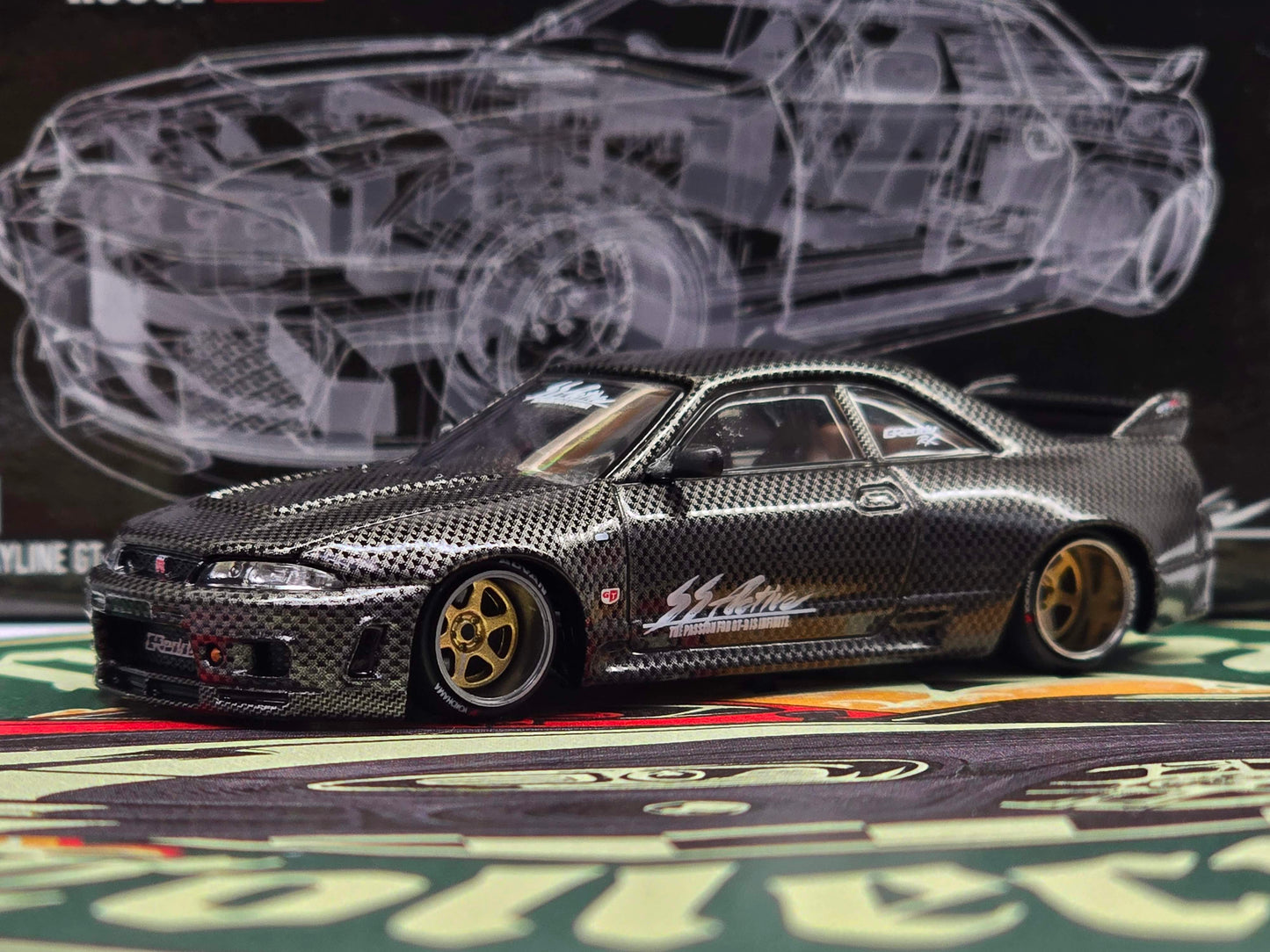 Kaido House MINI GT Nissan Skyline GT-R (R33) Active Carbon R